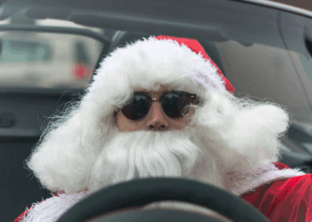 Secret Santa's Christmas Gifts Amaze 'Humble Young Lady' Raising Her Siblings Alone