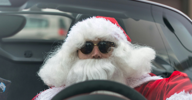 Secret Santa's Christmas Gifts Amaze 'Humble Young Lady' Raising Her Siblings Alone