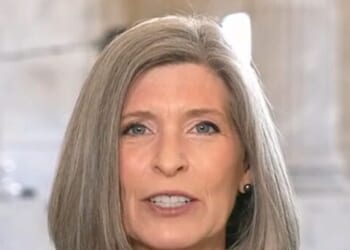 Sen. Ernst Says There's 'Virtually No Auditing' of SNAP Program; Introduces Legislation to Fix