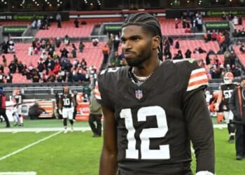 Shedeur Sanders, Jerry Jeudy Get in Heated Sideline Argument