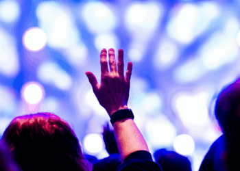 Texas Church Uses 1,000 Drones to Share Christmas Story, Life of Jesus