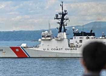 U.S. Eyes Additional Coast Guard Assets to Seize Fleeing Venezuela-Linked Tanker