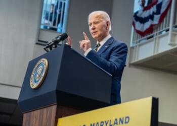 We Had 'Envy of the World' Economy at End of Biden Term, Can't Build Economy by Throwing Money at People Like Trump's Doing