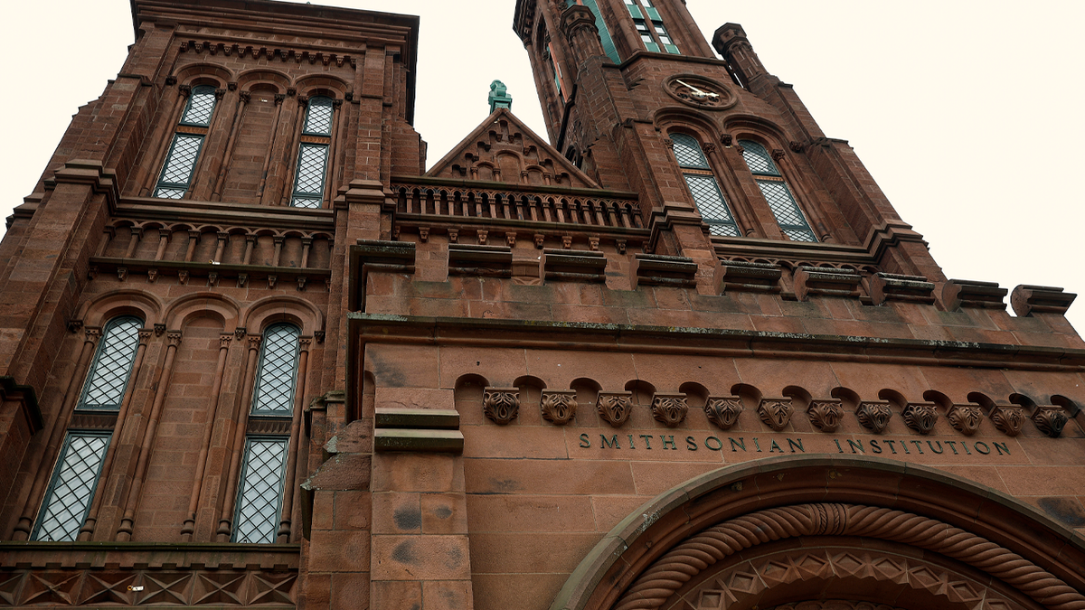 Smithsonian Castle