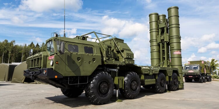 An S-400 system on display.