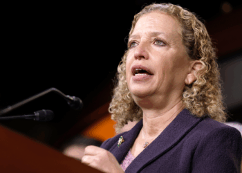Democrat Debbie Wasserman Schultz praises Maduro capture as 'welcome news' as progressives erupt