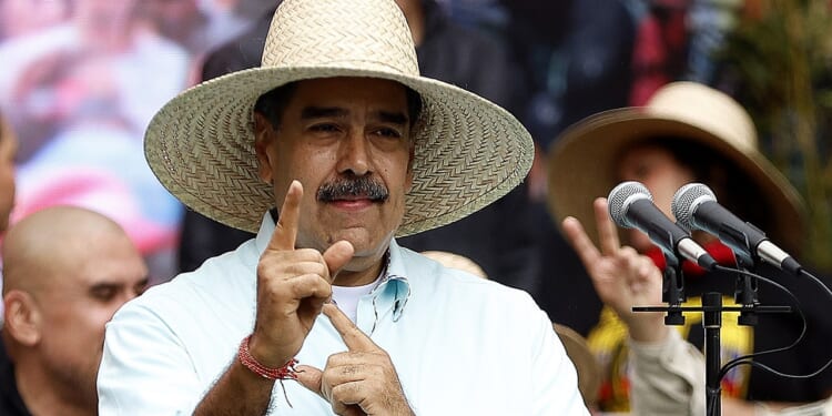 Trump describes the moment Venezuela's Maduro was confronted by US forces