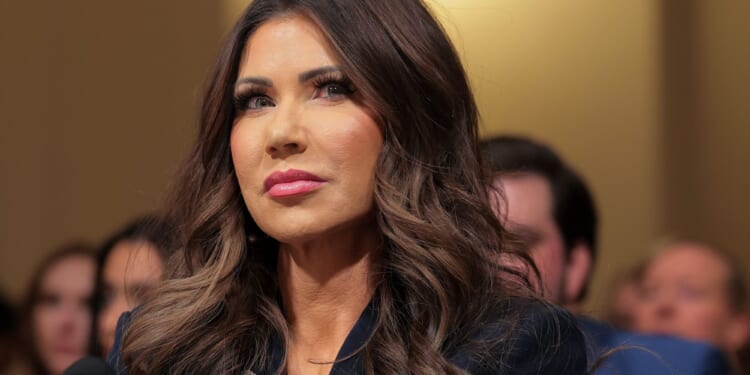 DHS Accuses Hilton of Refusing Rooms to Immigration Officers