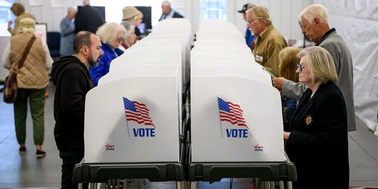 Republicans surpass Democrats in North Carolina voter registration