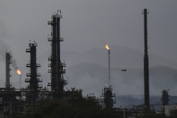 Plan To 'Run' Venezuela for Its Oil Will Face Problems