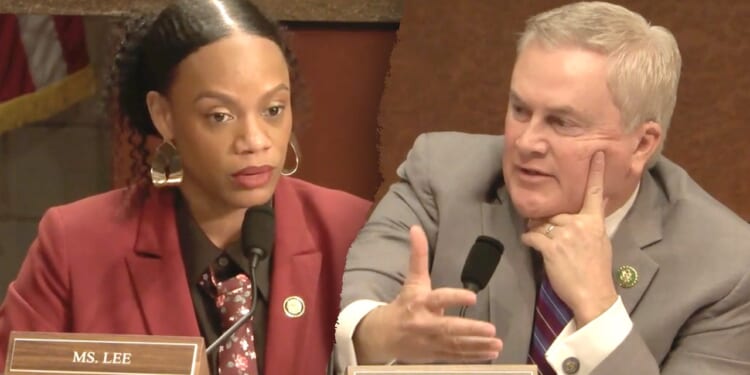 Oversight hearing on Minnesota fraud devolves into fiery exchange between Comer, Lee