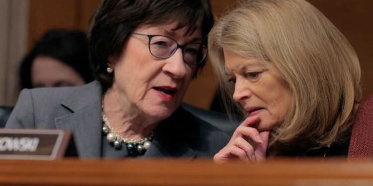 5 Republicans defy Trump, join Democrats to advance Venezuela war powers resolution