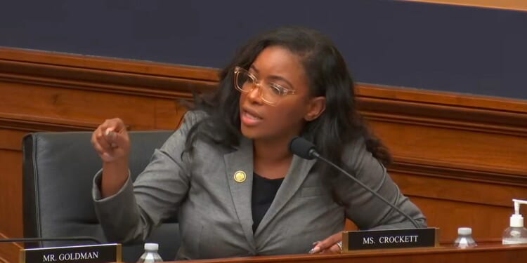 Rep Jasmine Crockett warns nationwide protests over ICE fatal shooting