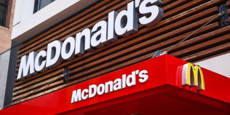 Sign at McDonald's in Minneapolis: No ICE agents allowed!