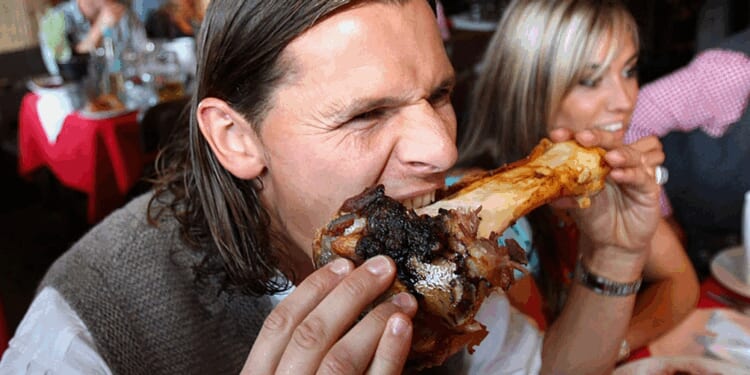 'A giant step back': Liberals rage against red meat after new food pyramid guidelines release