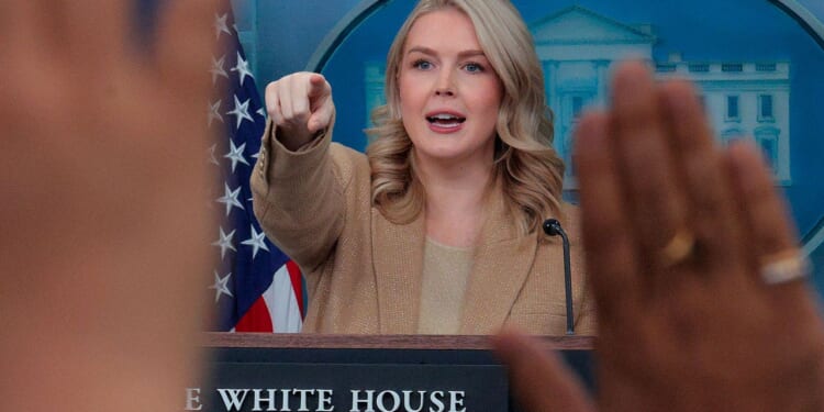 Sonic weapons claimed in Venezuela Maduro capture operation by witness