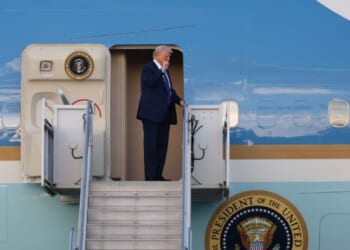 Trump motorcade route adjusted after suspicious object found at Palm Beach airport