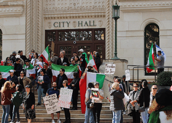 San Antonio Iranian American Community Rallies for Freedom in Iran