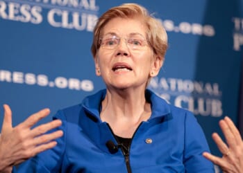 Elizabeth Warren says President Trump called her on Monday