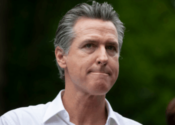 California loses wealthy residents to red states amid ongoing tax fight