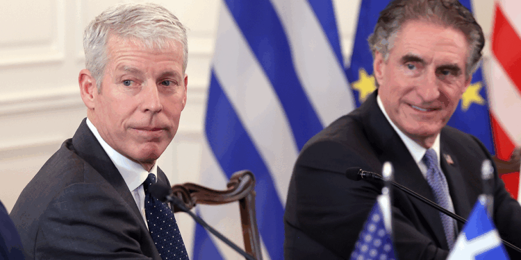 Top Trump Cabinet secretaries reboot crucial energy council after Biden dissolved it