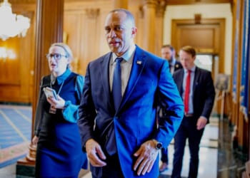 Democrats spin shutdown loss into Obamacare momentum as Republicans defect