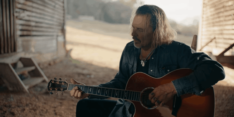 Country Singer Jeffrey Steele’s New Song Gives ‘A Voice’ To The Forgotten American