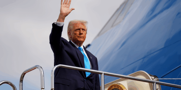 Trump heads to Davos amid tariff threats over Greenland and NATO allies