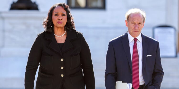 Post-SCOTUS arguments, Fed's Lisa Cook doubles down on defense of rol