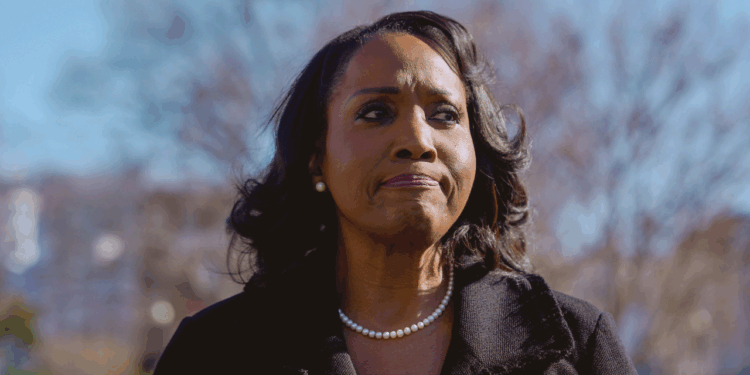 A rare filing in the Cook–Trump case could sway Supreme Court justices