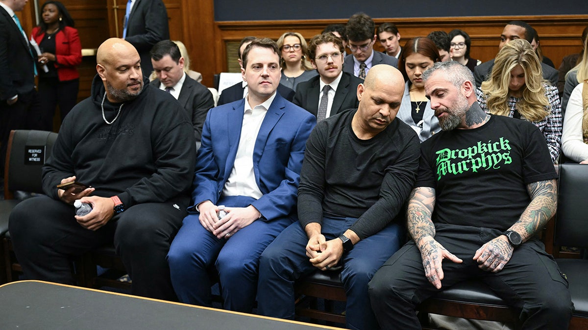 capitol police pictured on Jan. 22, 2026. 