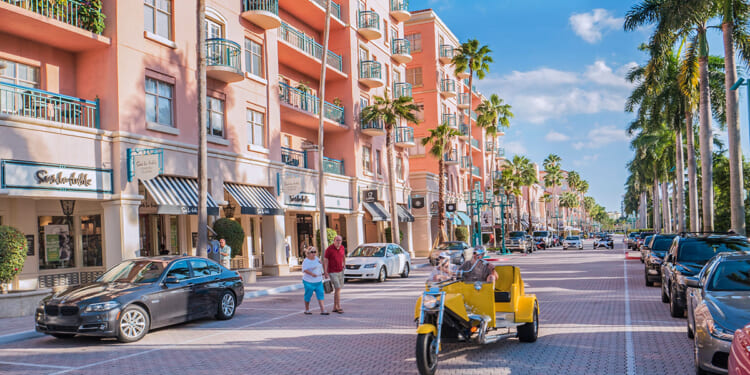 This Florida City Wants to Welcome Mamdani Exiles