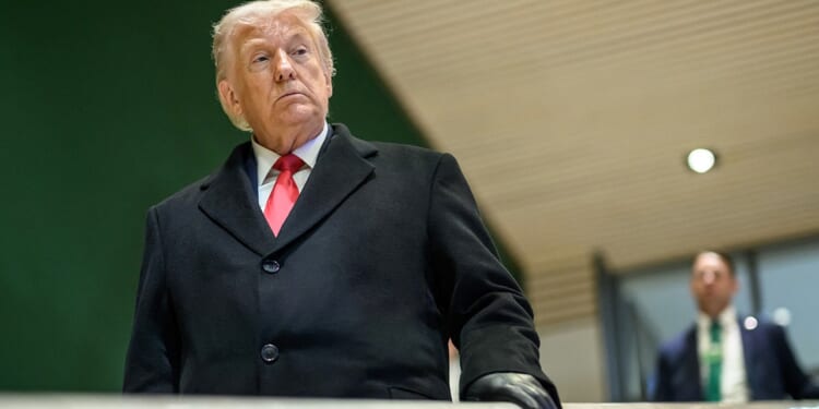 Judge asks where president gets authority to do White House construction project