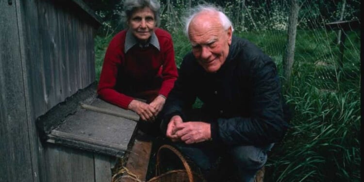 Malcolm Muggeridge: Fashionable idealist turned sage against the machine