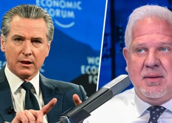 Scott Bessent DESTROYS Gavin Newsom after Davos Trump smear
