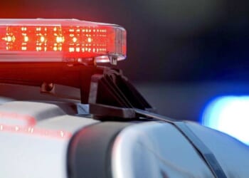 Cops shocked to recognize woman complaining about police to city council: 'Lady, you're wanted by the police!'