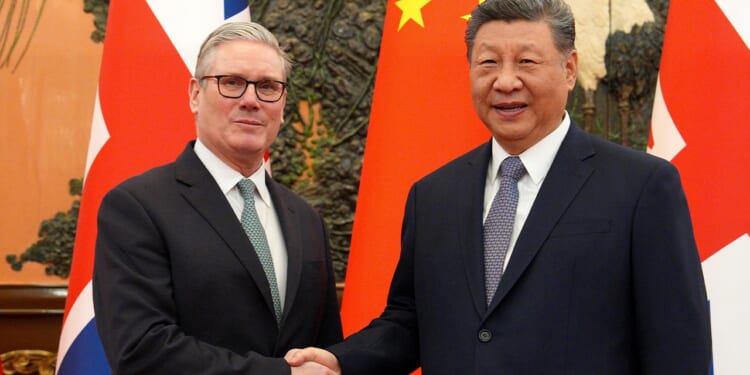 Trump warns UK against deepening China ties after Starmer meets Xi
