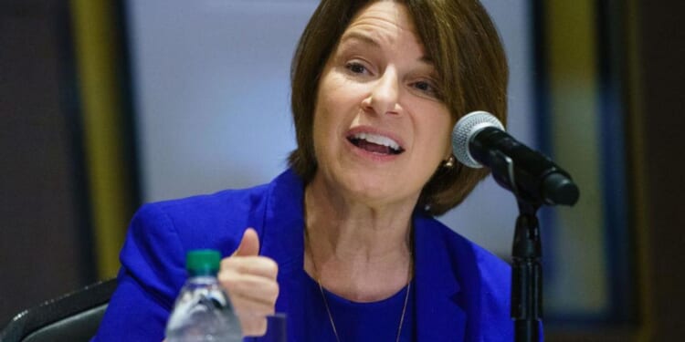 Klobuchar running for Minnesota governor on anti-ICE platform