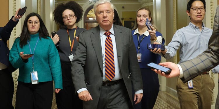 Graham torpedoes Trump-Schumer funding deal, blasts House speaker for 'jamming' him on Arctic Frost