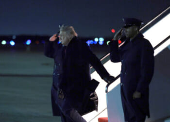 Air Force One Returns After Departing for Davos over 'Electrical Issue'