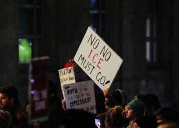 Anti-ICE Gang Attacks L.A. Restaurant after Mistaking TSA Agents for ICE