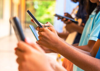 Australia Says 4.7 Million Accounts Removed After Ban on Social Media for Children