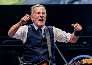 Bruce Springsteen Dedicates 'Promised Land' to Anti-ICE Extremist Renee Good, Tells 'Gestapo' ICE 'Get the F**k Out of Minneapolis'