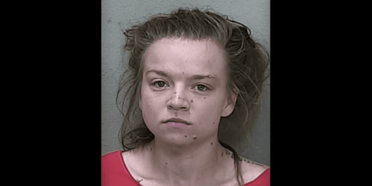 Handcuffed Florida female grabs gun hidden in her pants, opens fire in moving sheriff's cruiser, newly released video shows