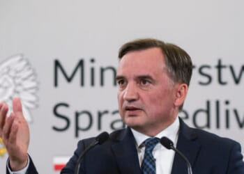 Hungary Grants Asylum to Former Polish Conservative Gov't Minister