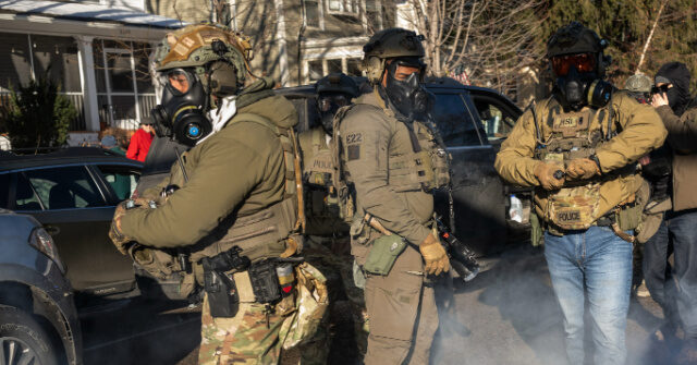 ICE Agent Who Fatally Shot Woman Suffered Internal Bleeding