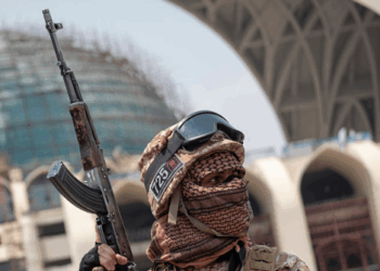 Iran Orders Shutdown as Crowds Chant 'Death to the Dictator!' During Economic Crisis