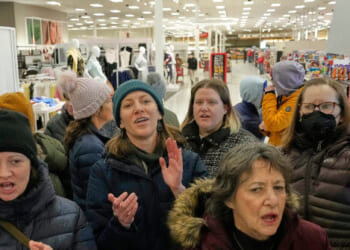 Leftists Occupy Minnesota Target to Protest ICE Operations