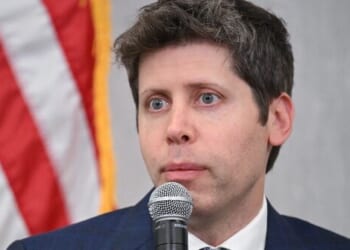 OpenAI's Sam Altman and Apple's Tim Cook Criticize ICE Enforcement Actions