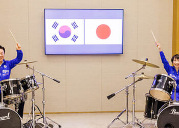 South Korean and Japanese Leaders Bang Out K-Pop Tunes at Drum Summit